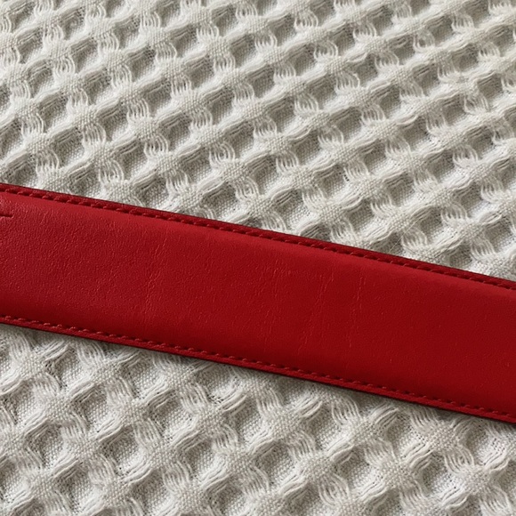 *firm* Rare Moschino McDonald’s logo belt - Picture 5 of 5